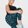 ascend_power_cargo_workou_0.webp Sweaty Betty Ascend Power Cargo Workout Leggings