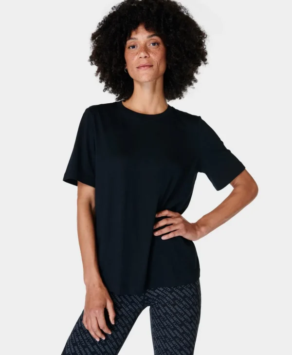 essential_crew_neck_tee_0-1.webp Sweaty Betty Essential Crew Neck Tee