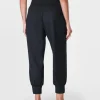 Sweaty Betty Gaia Yoga Capri Pants