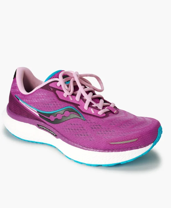 Sweaty Betty Saucony Triumph 19 Sneakers